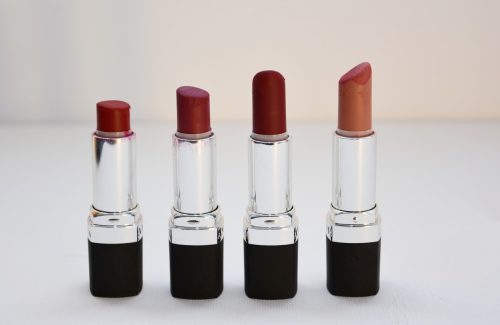 assorted-cosmetics-lipsticks-1625037.jpg